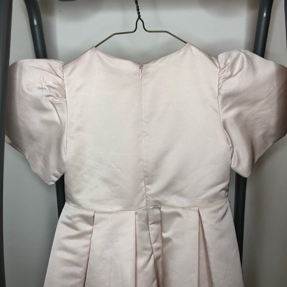 PALE PINK FLORAL PRINT PLEATS & SHORT DRESS - Picture 6 of 7
